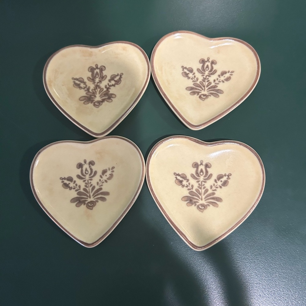 Pfaltzgraff Village pattern teabag holders set of three